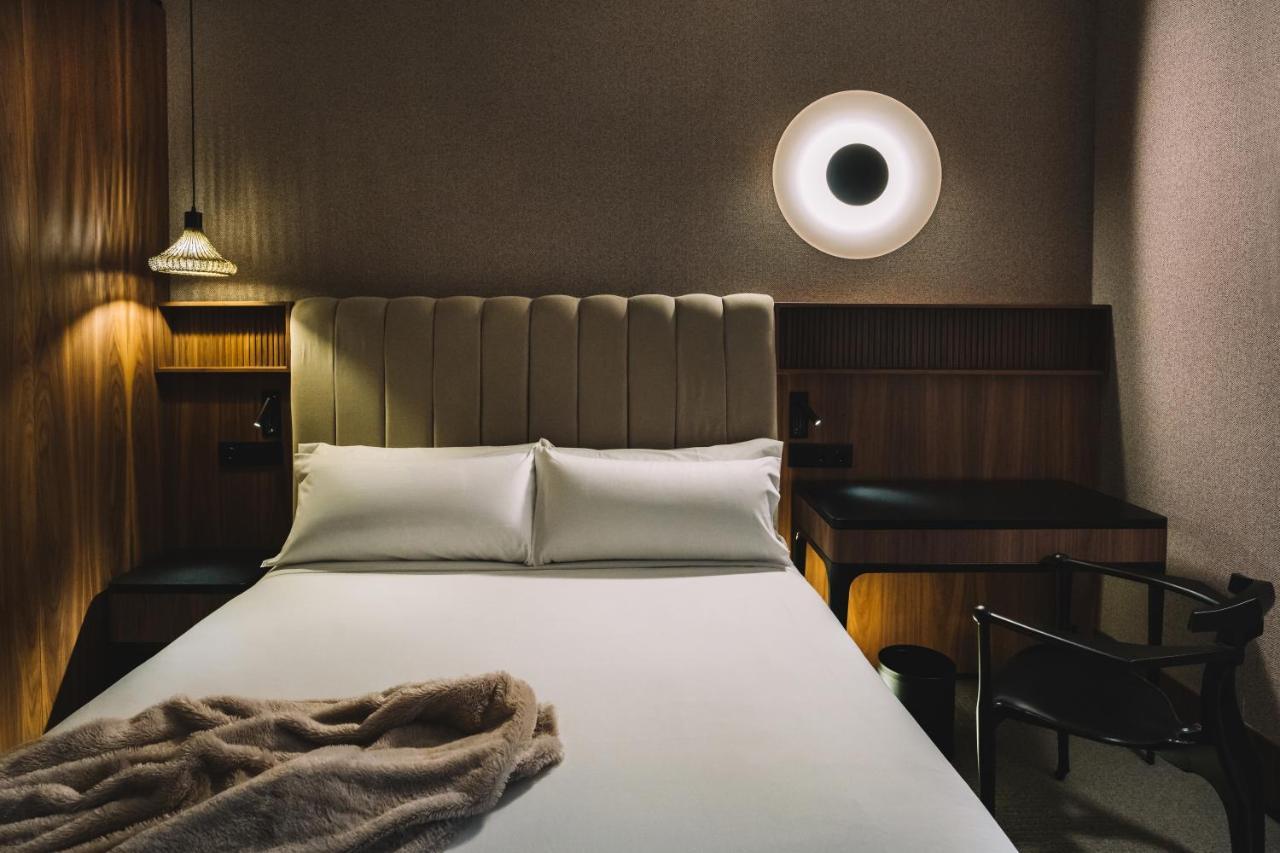Hotel Pinar Plaza Madrid Extérieur photo