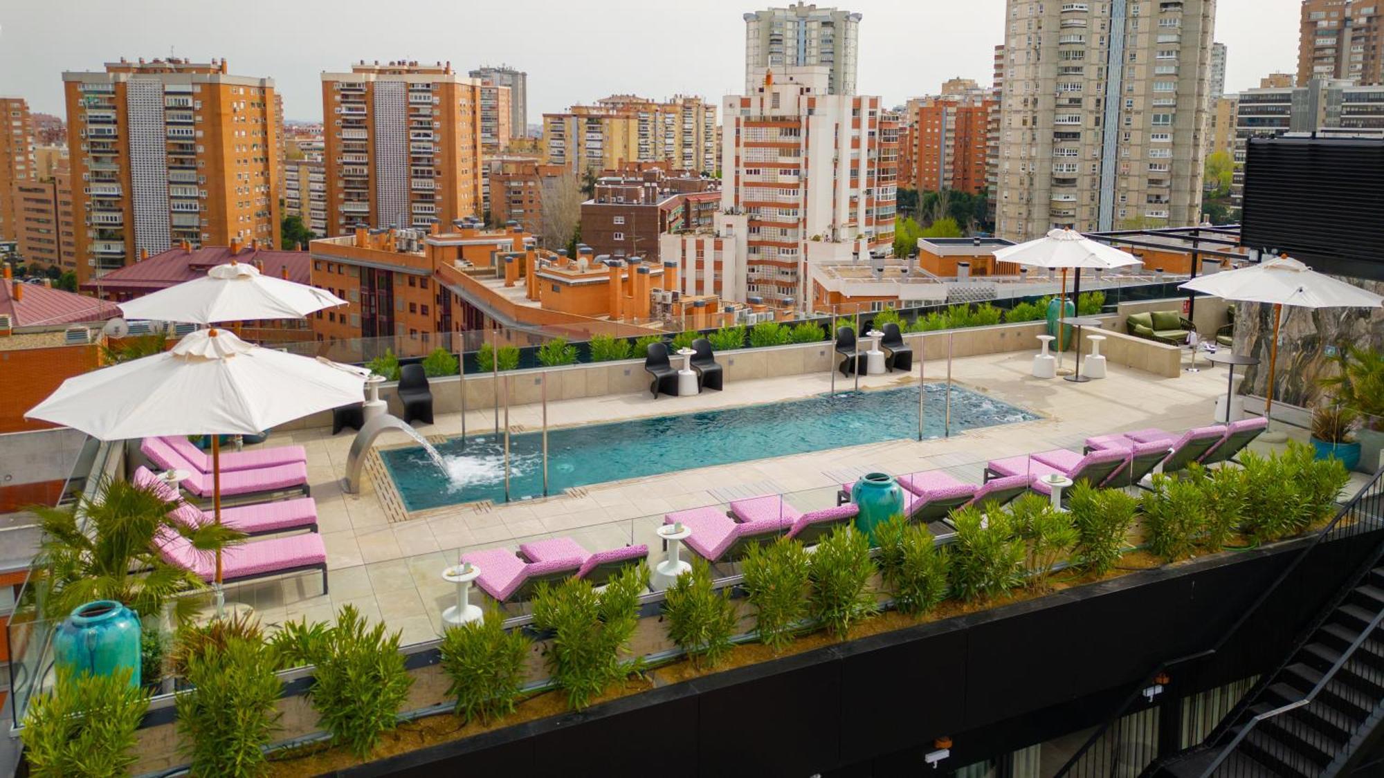 Hotel Pinar Plaza Madrid Extérieur photo