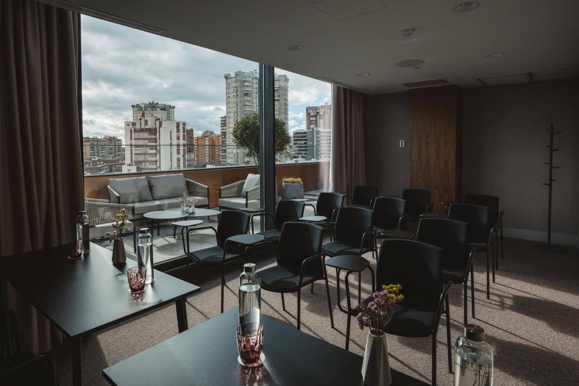 Hotel Pinar Plaza Madrid Extérieur photo
