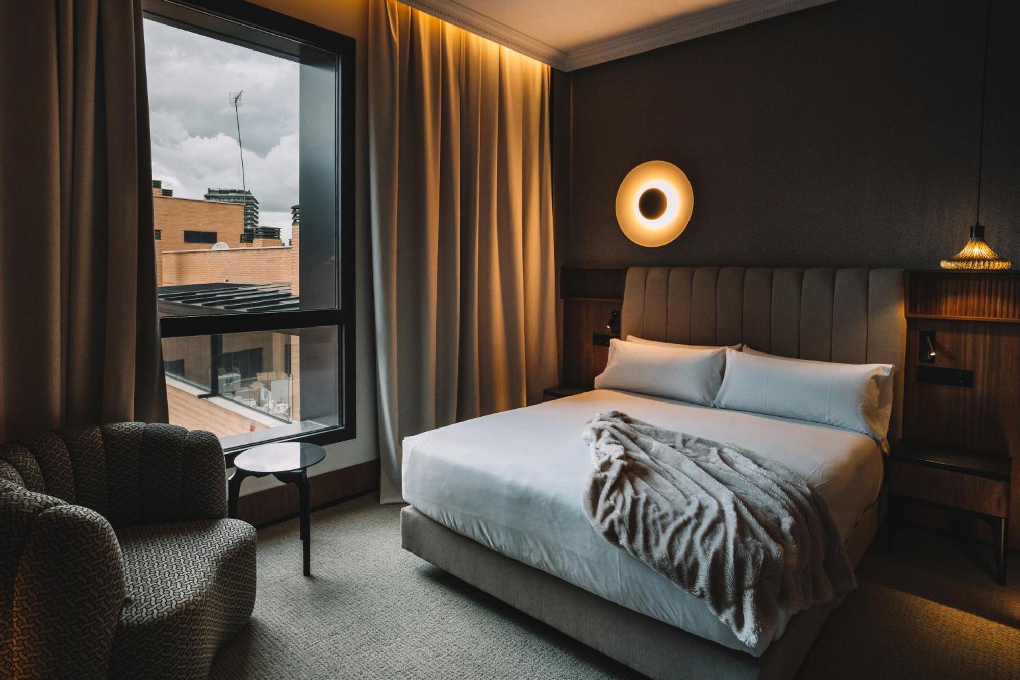 Hotel Pinar Plaza Madrid Extérieur photo